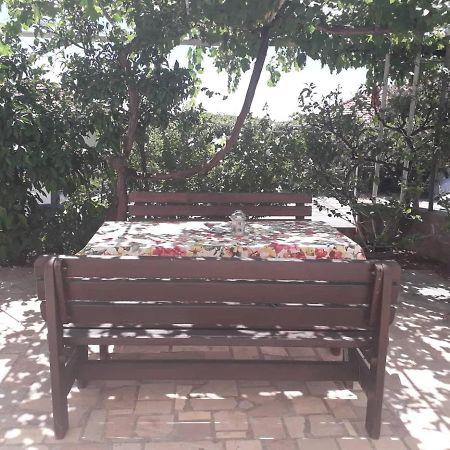 Apartments Senka Orebić Екстериор снимка